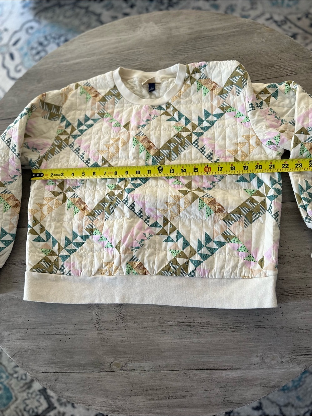 Universal Thread Quilted Crewneck Sweatshirt - Cream, Pink & Green - Picture 5 of 8